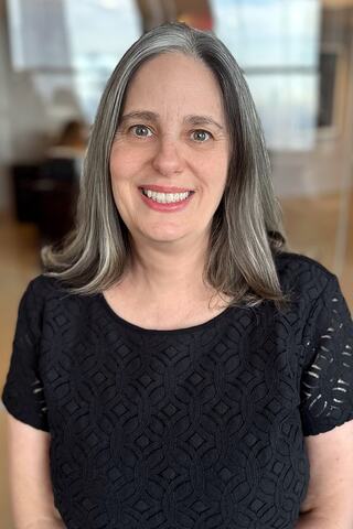 Photo of Laura Fogel